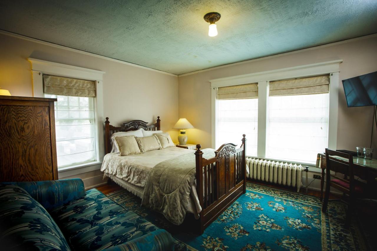 The Rogers House Inn Bed And Breakfast ลินคอล์น ภายนอก รูปภาพ