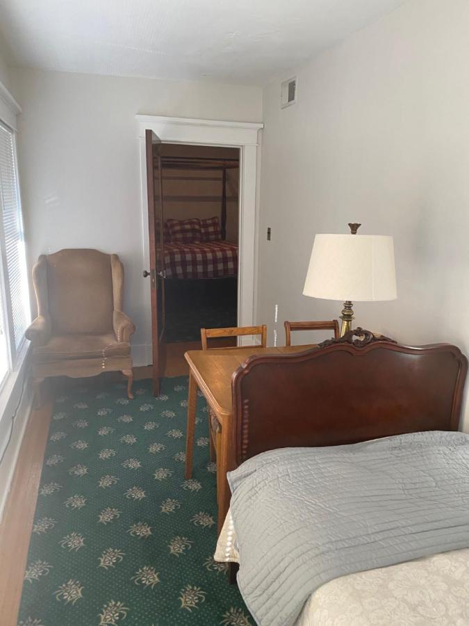 The Rogers House Inn Bed And Breakfast ลินคอล์น ภายนอก รูปภาพ